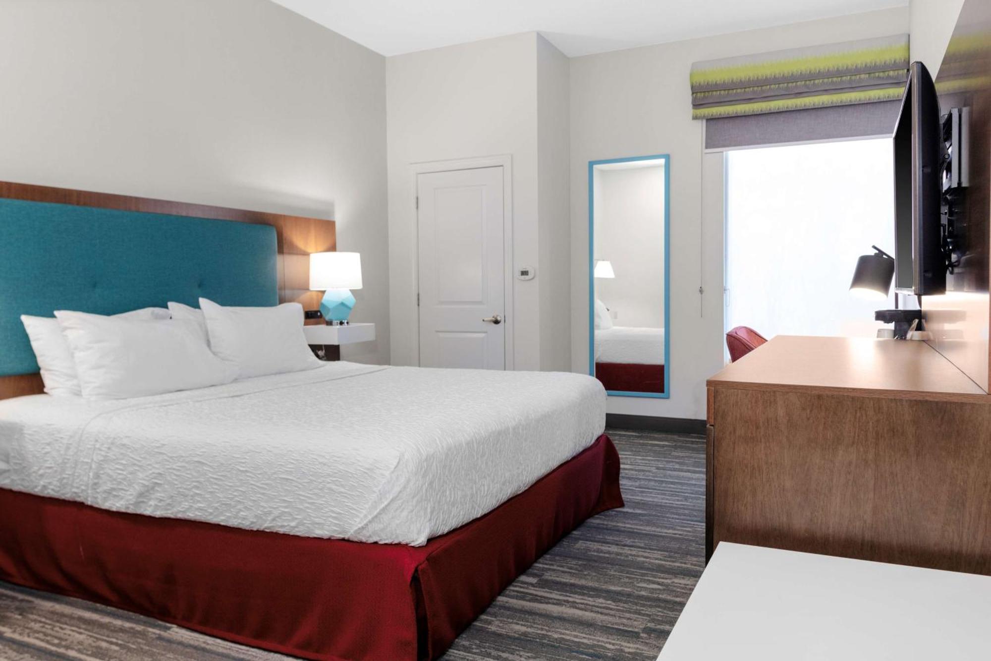 Hampton By Hilton Concord/bow
