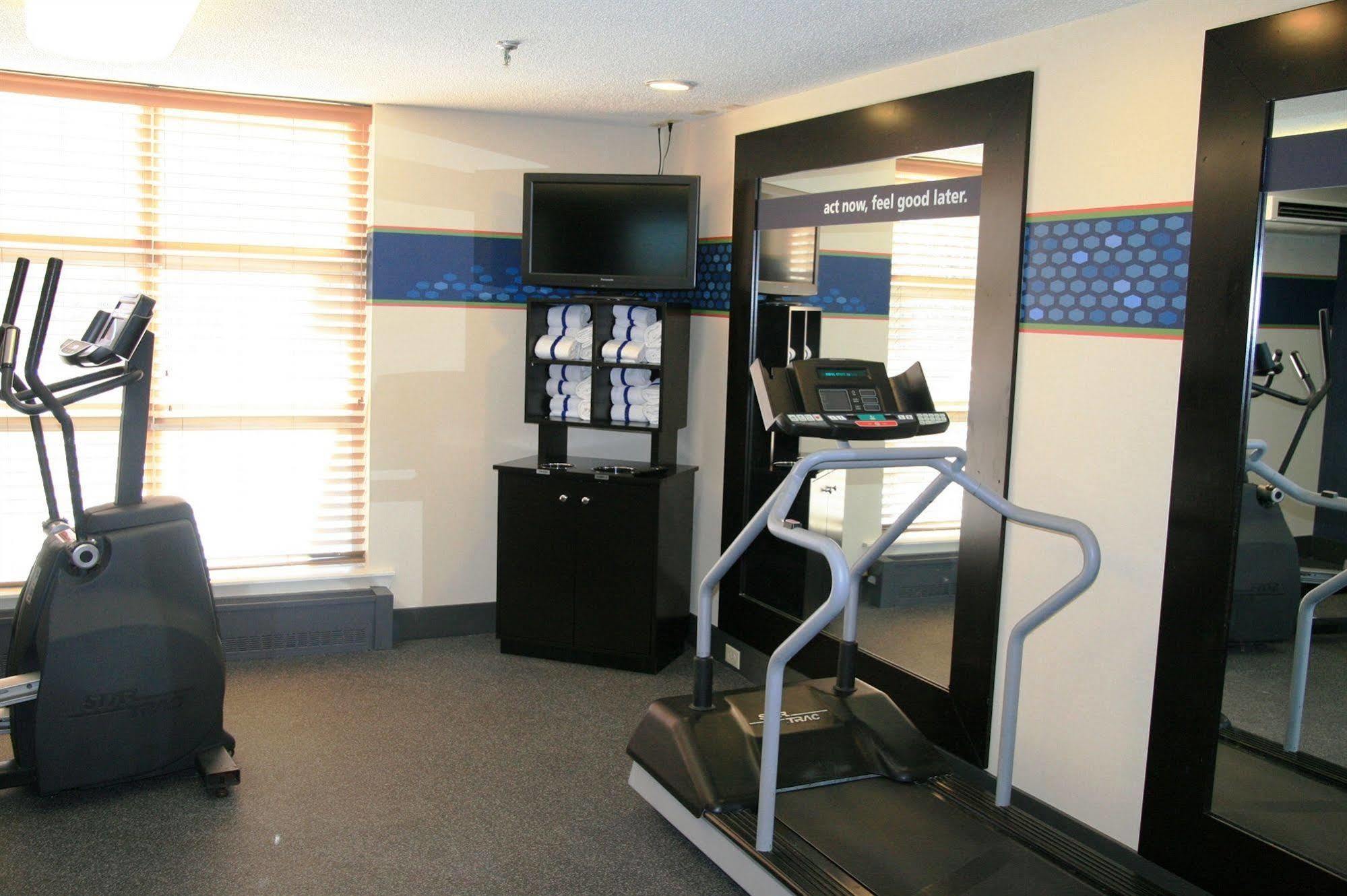 Hampton By Hilton Concord/bow 3*