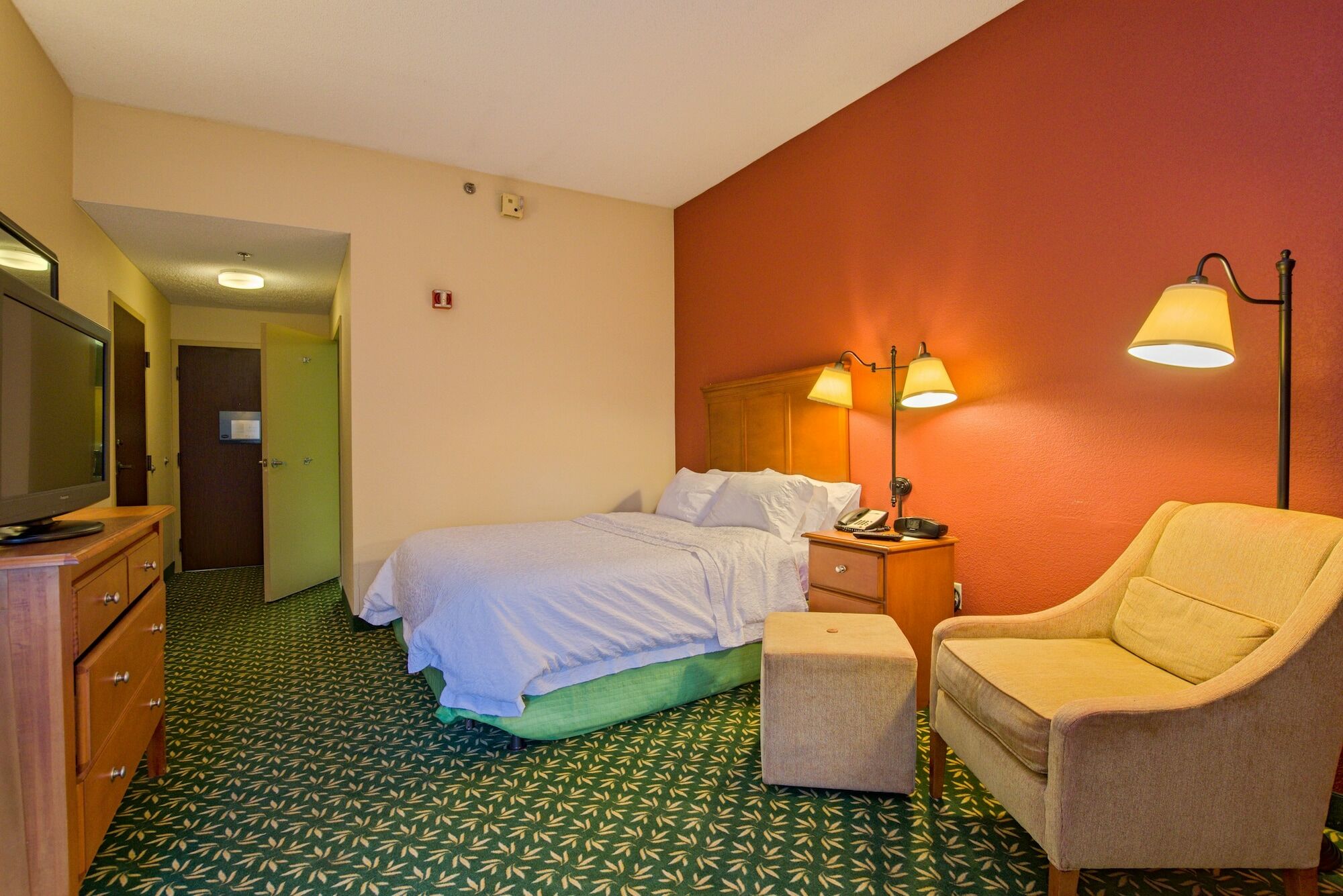 Hampton By Hilton Concord/bow Hotel Concord