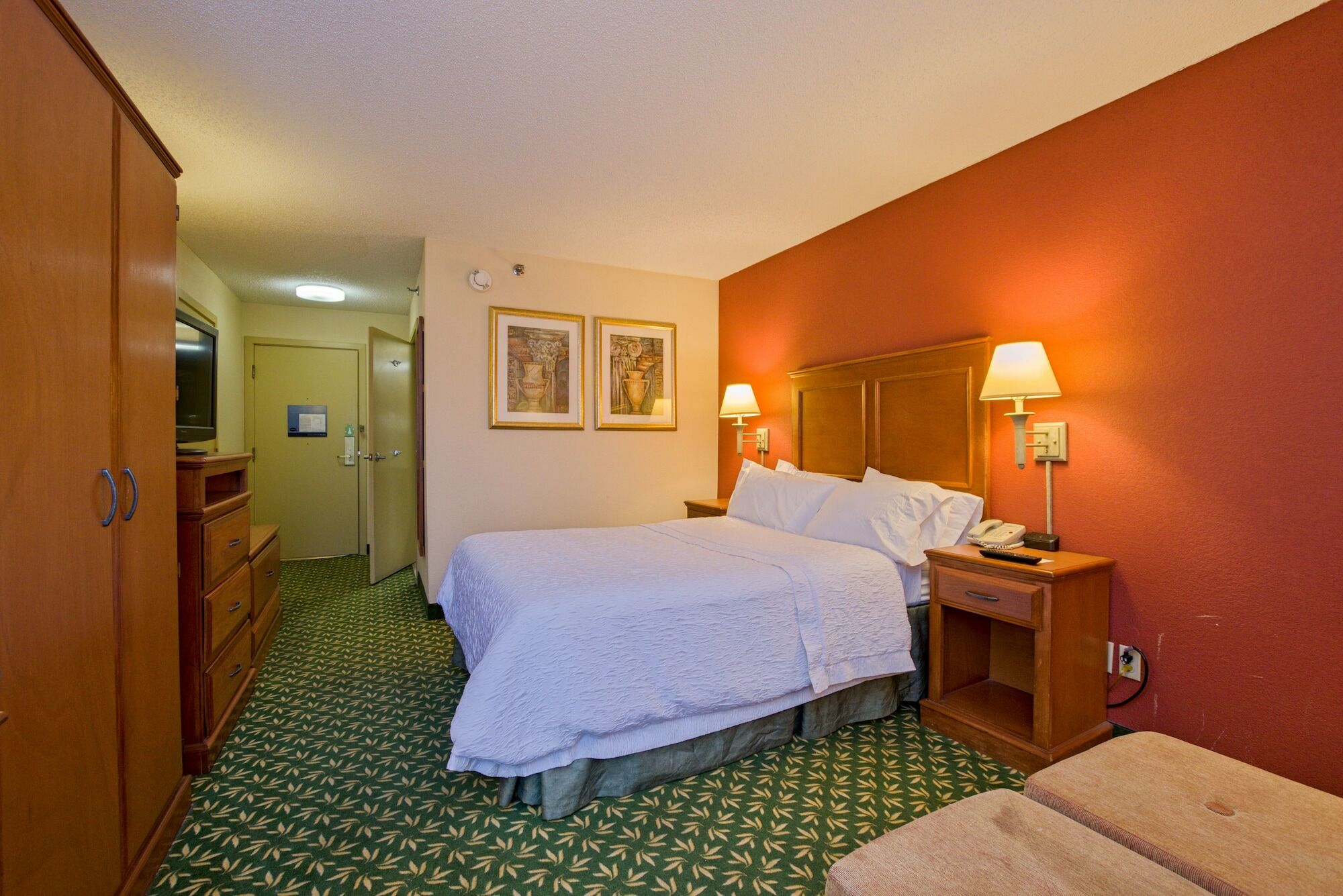 Hampton By Hilton Concord/bow